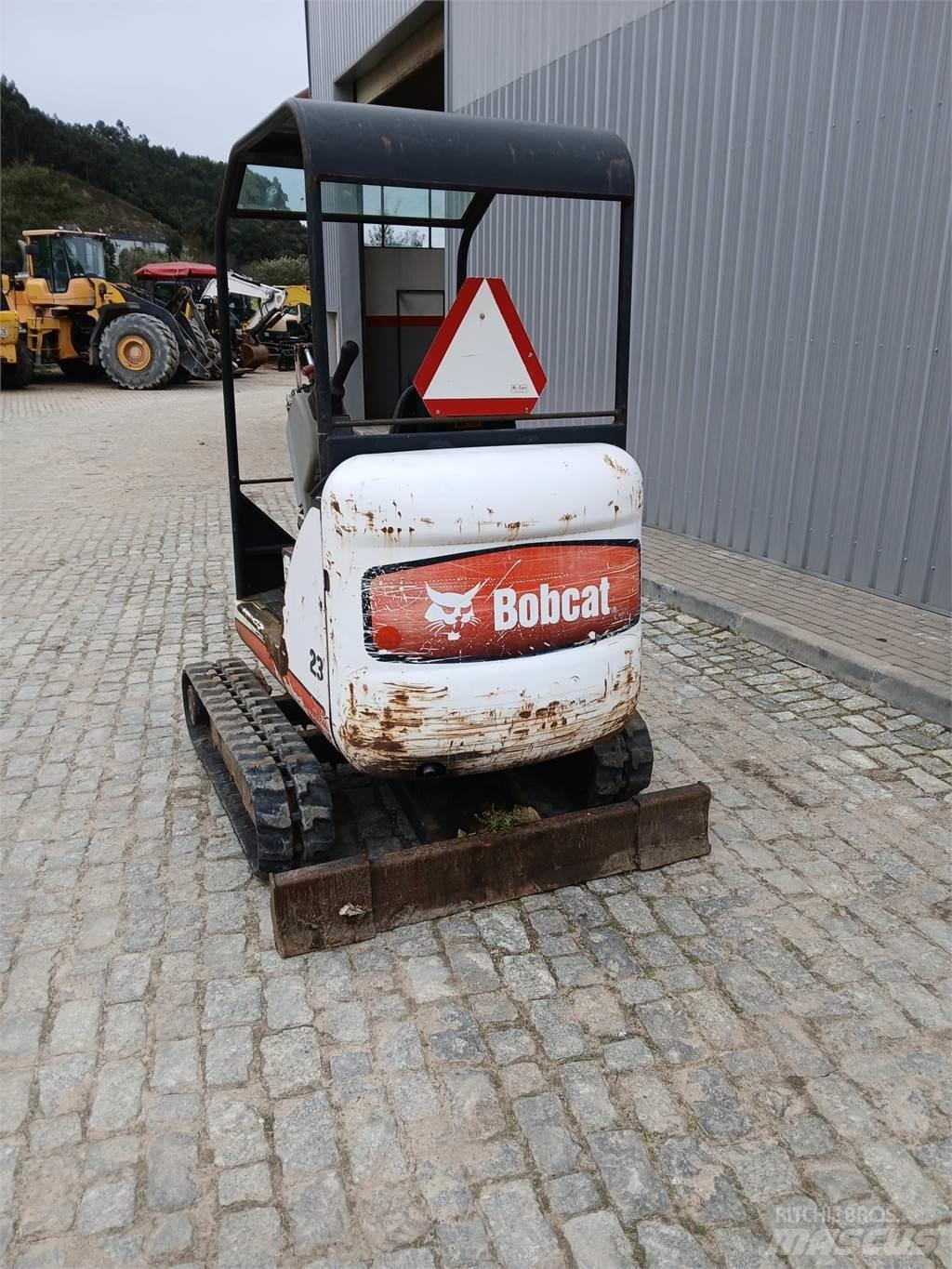 Bobcat 323 Mini rýpadla < 7t