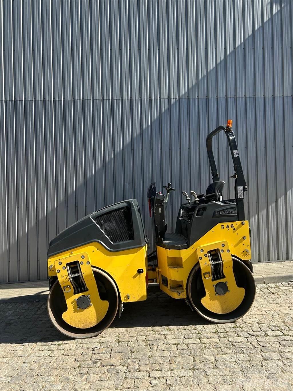 Bomag BW138AD-5 Tandemové válce