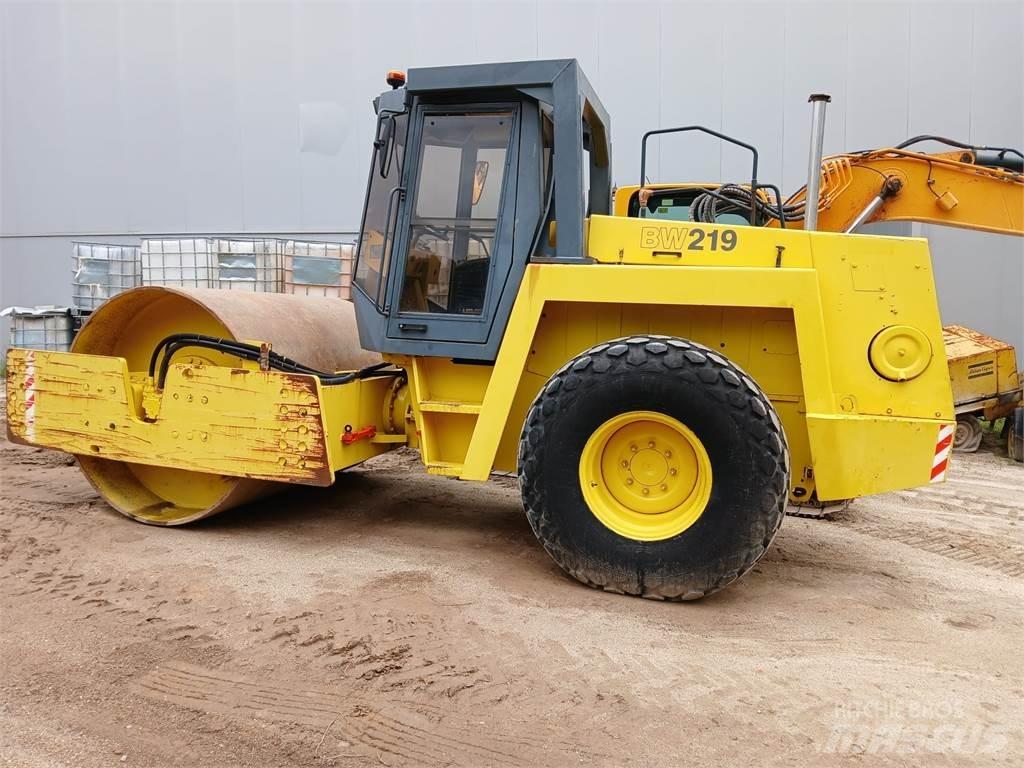 Bomag BW219D-2 Tandemové válce