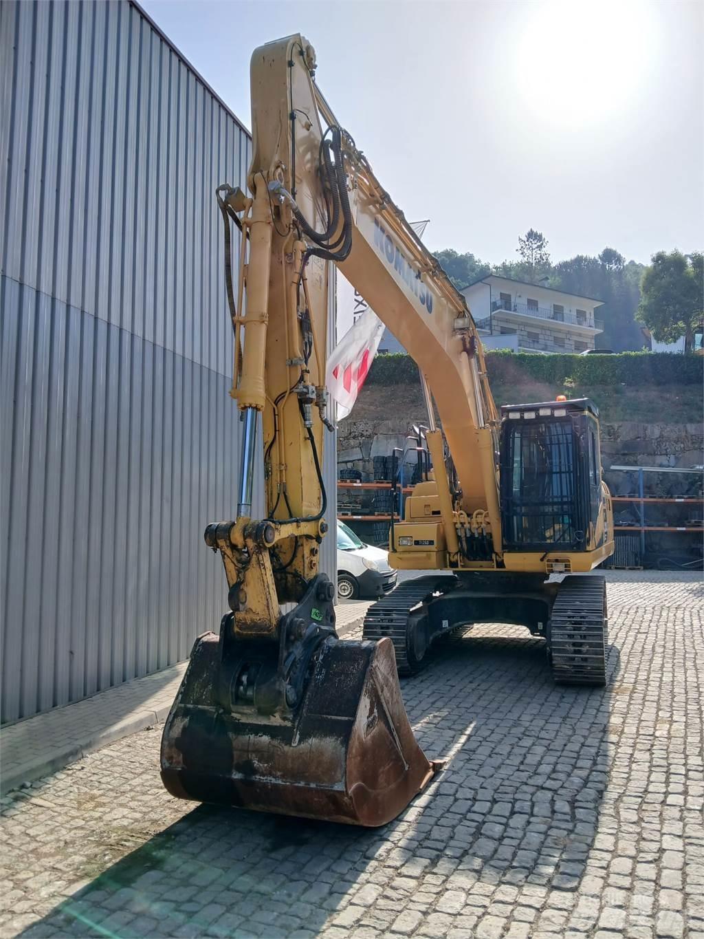 Komatsu PC210NLC-11 Pásová rýpadla