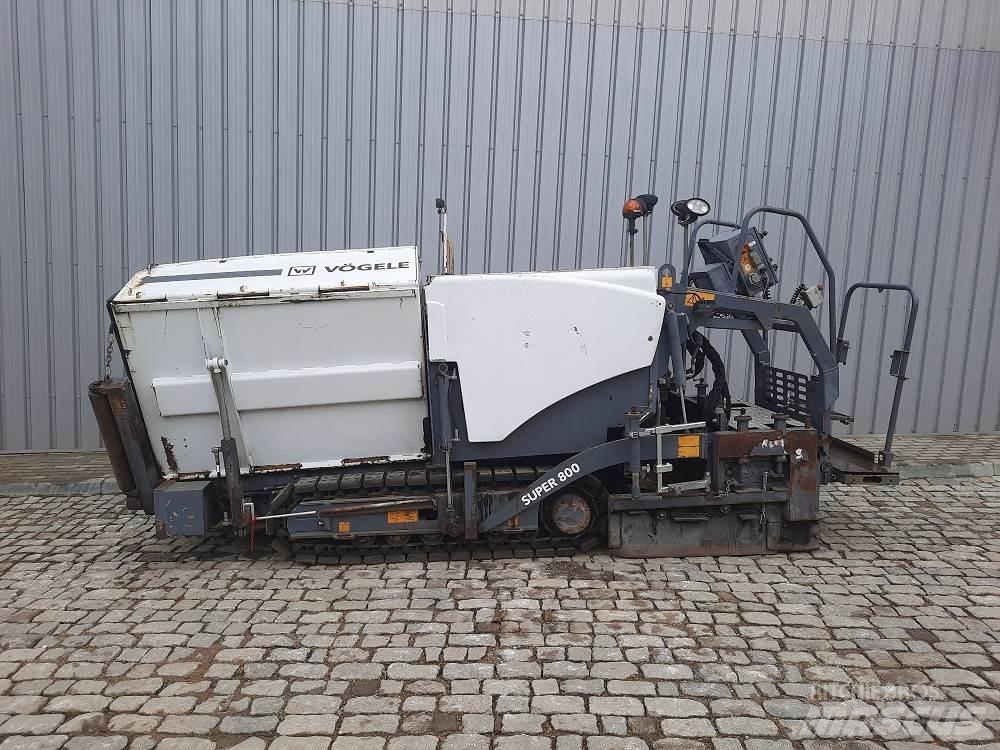 Vögele Super 800 Finišery