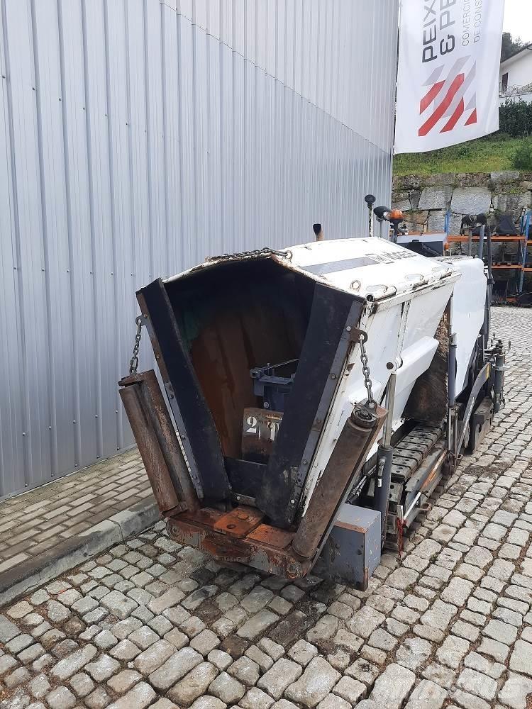 Vögele Super 800 Finišery