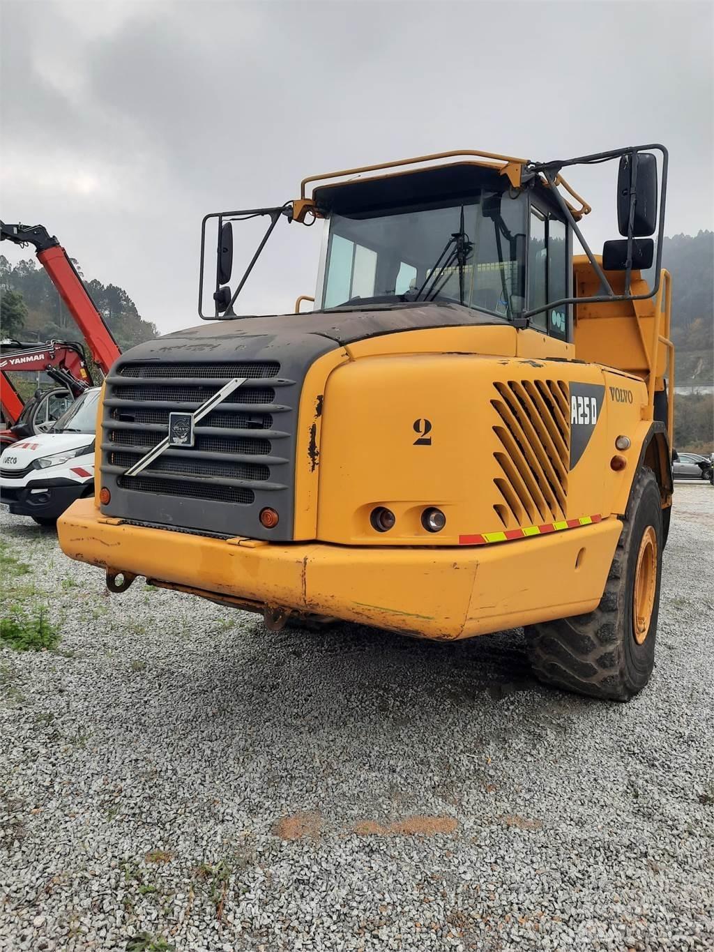 Volvo A25D Vyklápěcí dempry