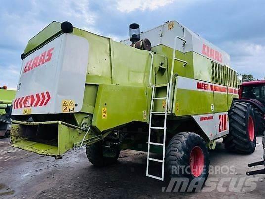 CLAAS MEGA 218 Sklízecí mlátičky