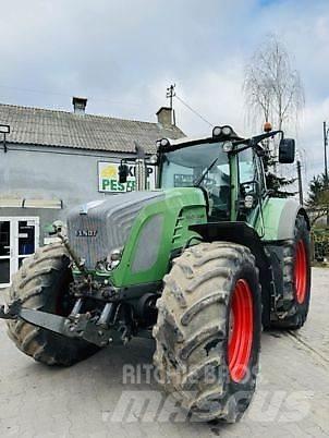 Fendt 933 VARIO Traktory