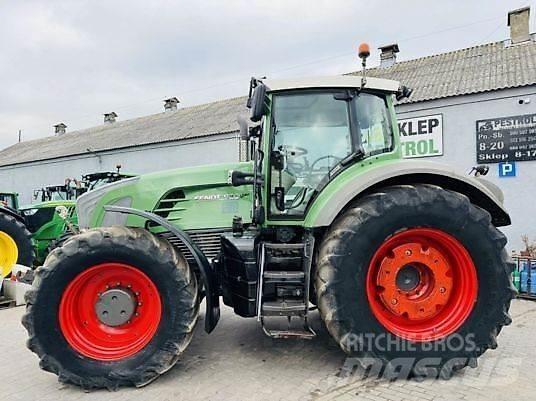 Fendt 933 VARIO Traktory