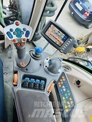 Fendt 933 VARIO Traktory