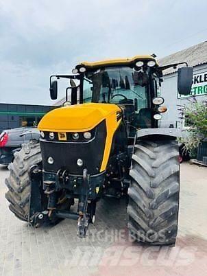 JCB FASTRAC 4220 Traktory