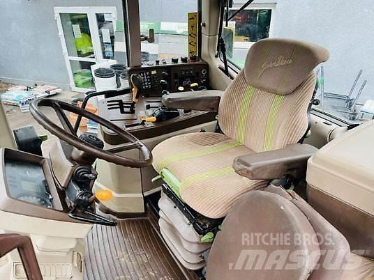 John Deere 6920 Traktory