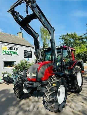 Valtra N101 Traktory