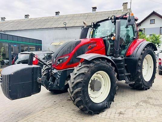 Valtra T234 ACTIVE Traktory