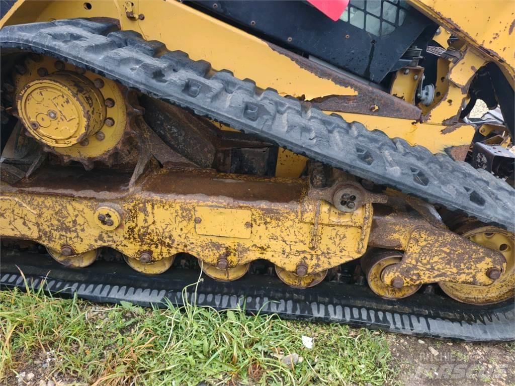 CAT 289C Smykem řízené nakladače