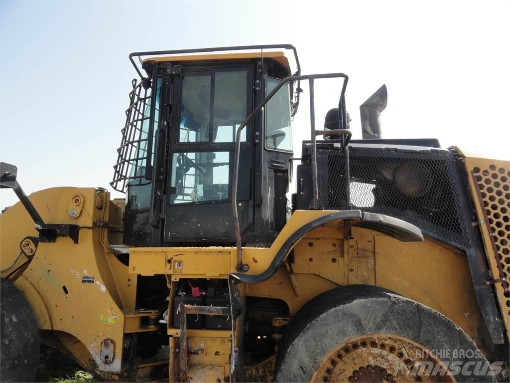CAT 950k Kolové nakladače