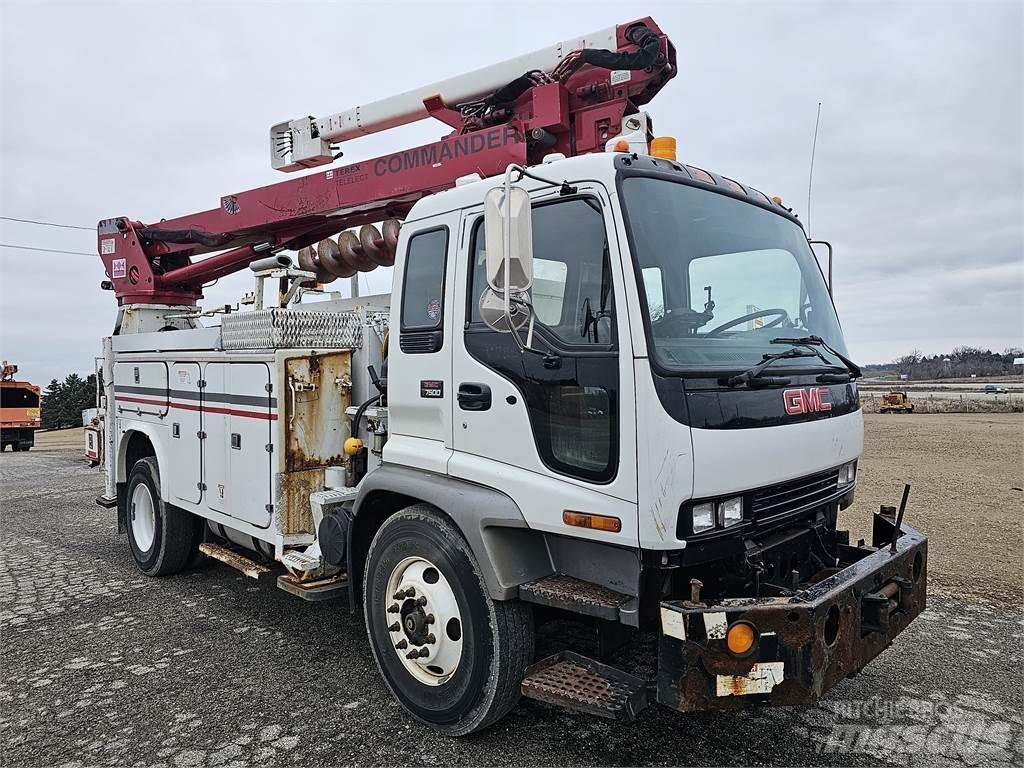 GMC T7500 Mobilní vrtná souprava