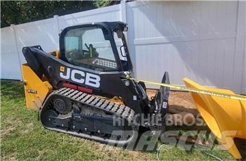 JCB 215T Smykem řízené nakladače