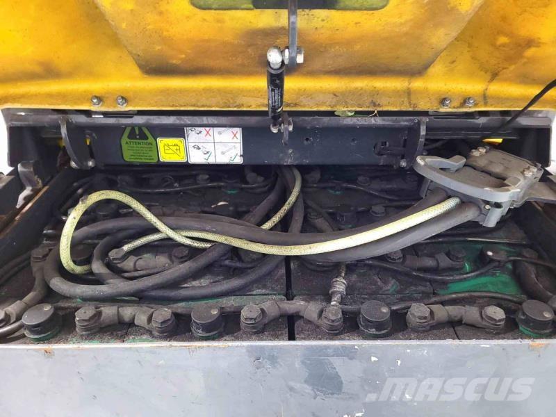 Aisle-Master 20SHE Vozíky do úzkých uliček