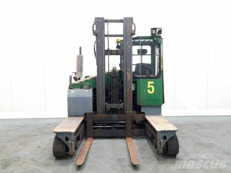 Combilift C3500 4 cestní vysokozdvižné vozíky