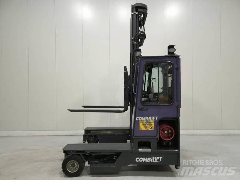 Combilift C4000 4 cestní vysokozdvižné vozíky