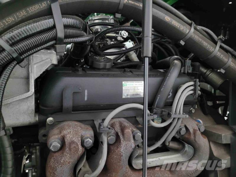 Combilift C8000 GAS 4 cestní vysokozdvižné vozíky