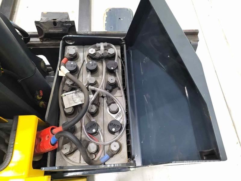 Combilift WR4 4 cestní vysokozdvižné vozíky