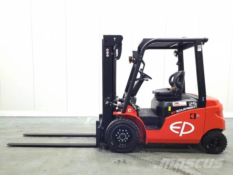 EP EFL253B 205 NC RENTAL Akumulátorové vozíky