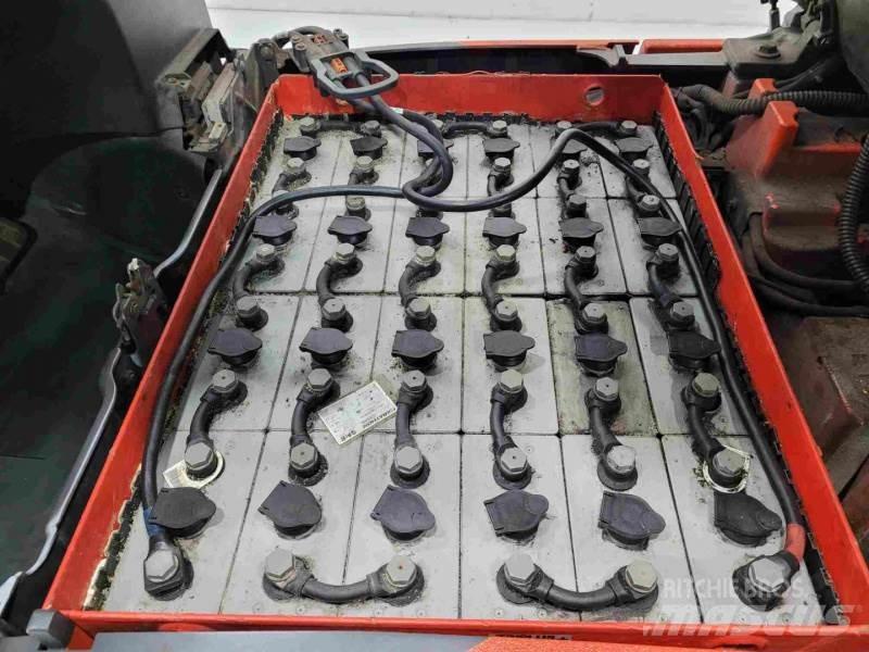 Linde E16P-02 Akumulátorové vozíky