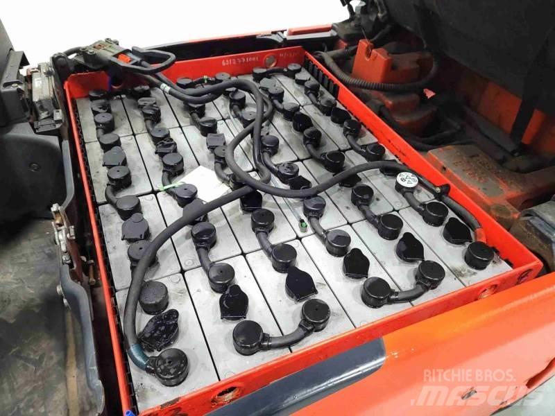 Linde E16P-02 386 Akumulátorové vozíky