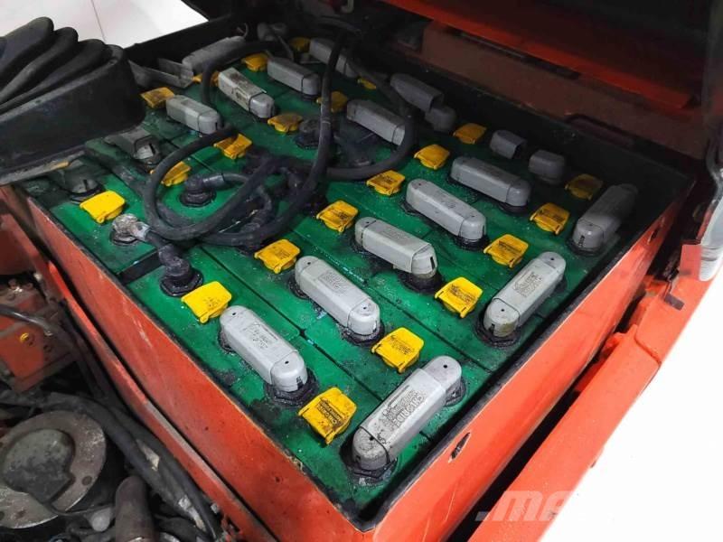 Linde E20P-02 Akumulátorové vozíky