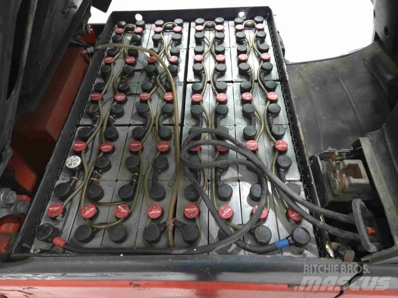 Linde E25-01 Akumulátorové vozíky