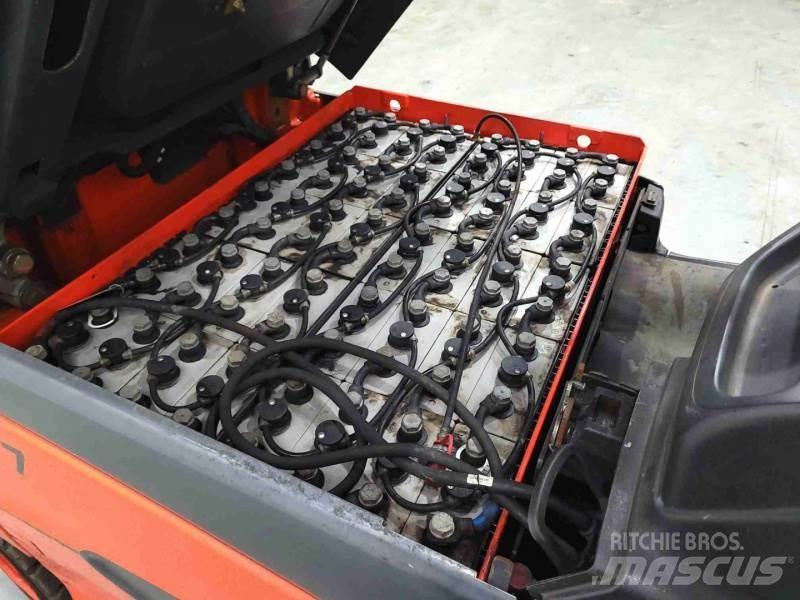 Linde E25H-01/600 387 Akumulátorové vozíky