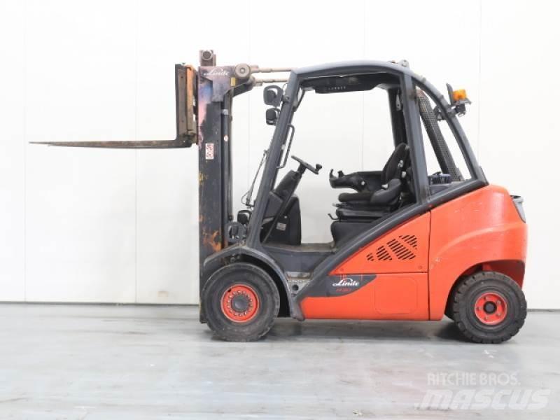 Linde H30D-02 393 Dieselové vozíky