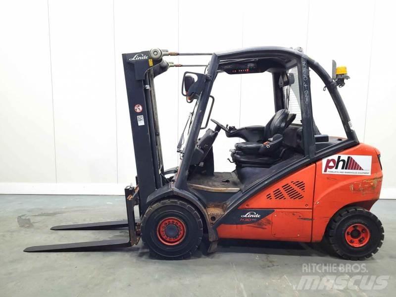 Linde H30D-02 393 Dieselové vozíky