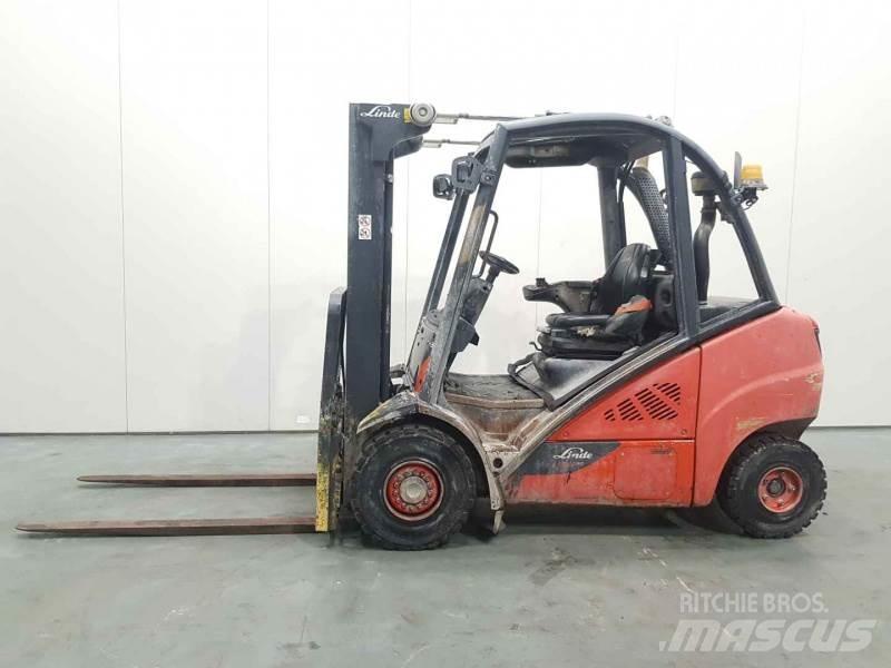 Linde H30D-02 393 Dieselové vozíky
