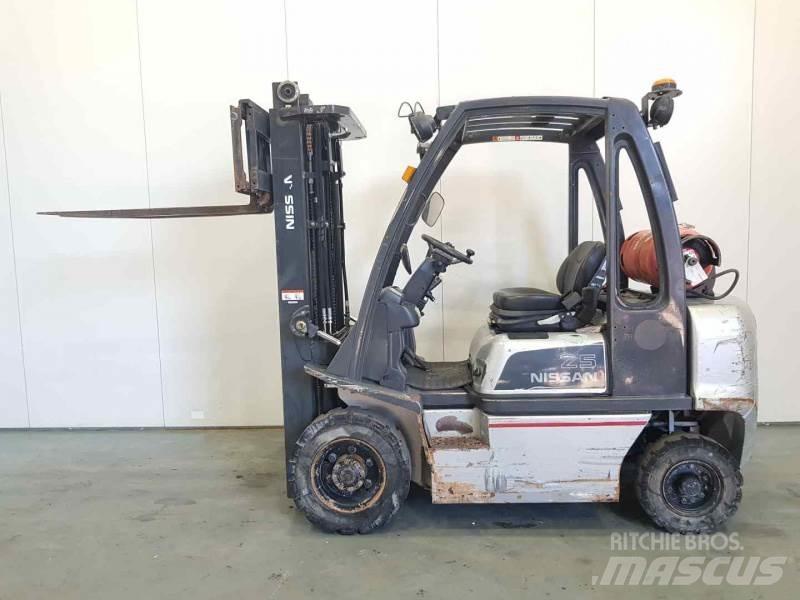 Nissan U1D272520 LPG vozíky