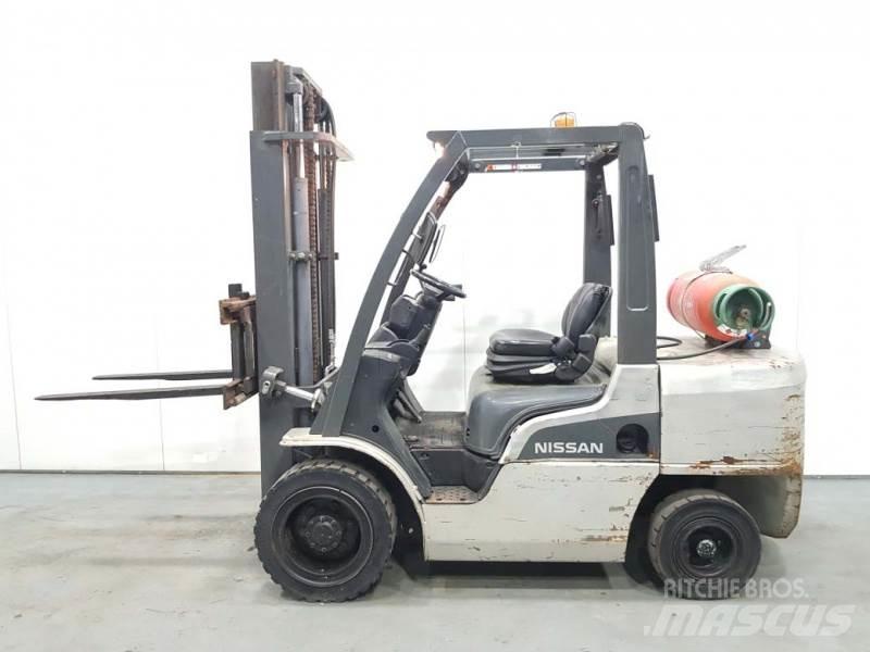 Nissan UG1F2A35DU LPG vozíky