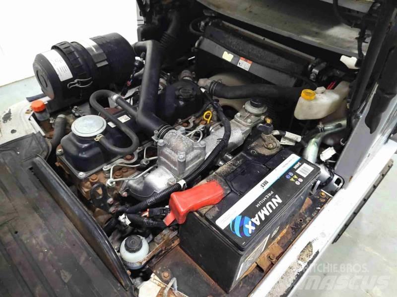 Nissan YG1D2A32H Dieselové vozíky