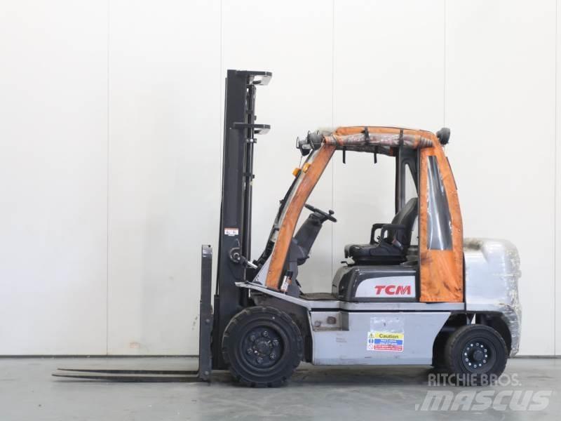 Nissan YG1D2A32H Dieselové vozíky