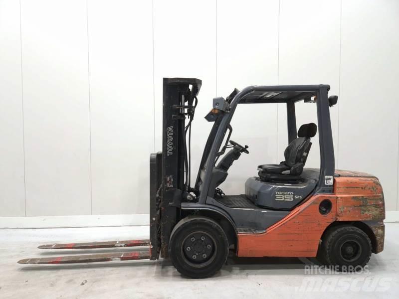 Toyota 52-8FDJF35 Dieselové vozíky