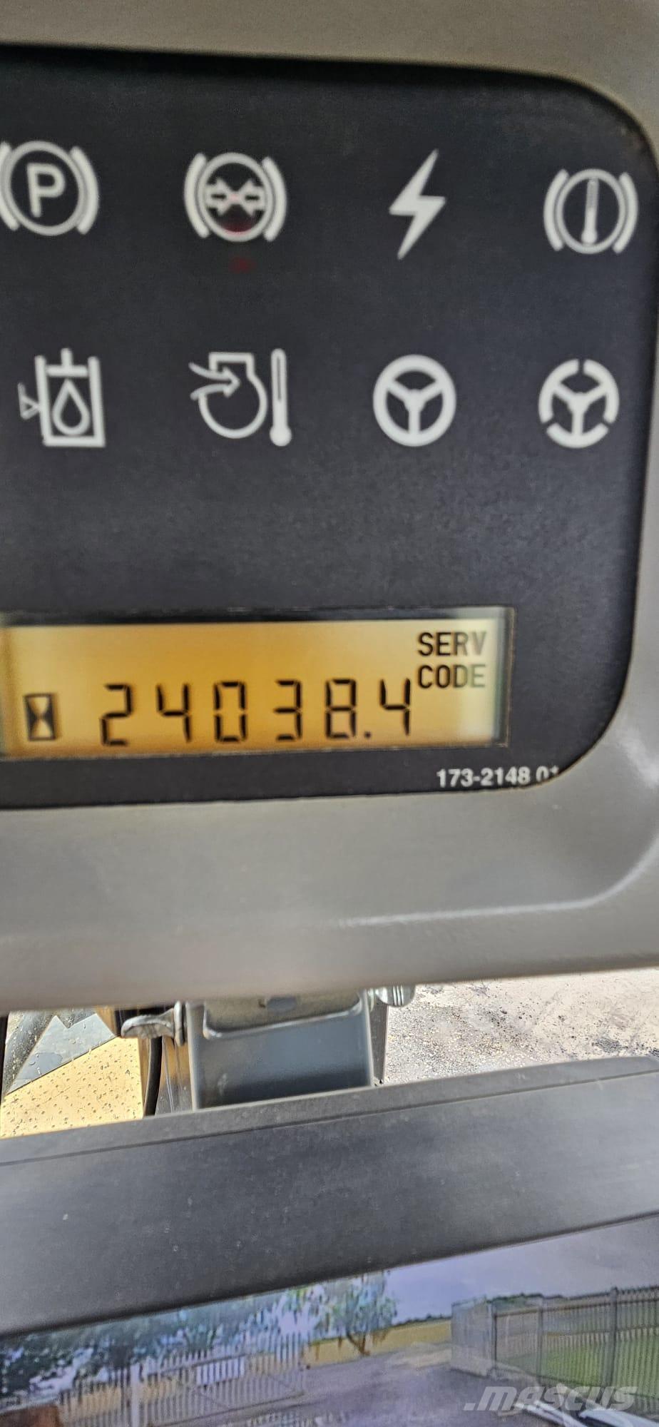 CAT 950H Kolové nakladače