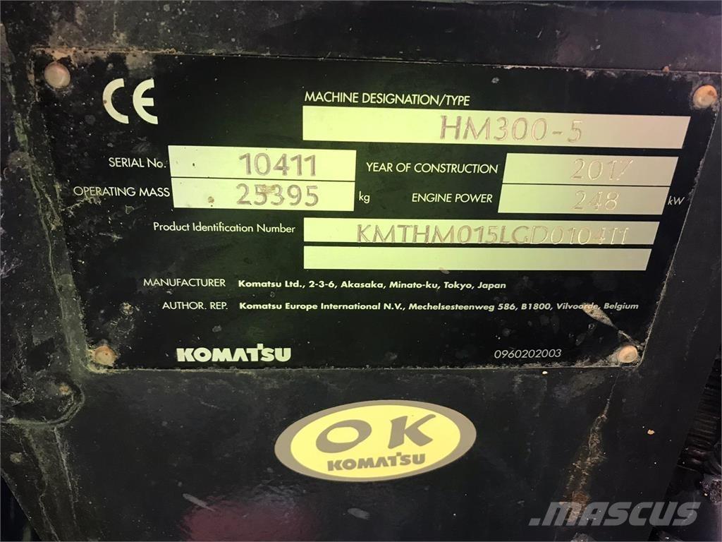 Komatsu HM300-5 Kloubové dempry