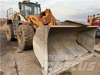Liebherr L586 Kolové nakladače