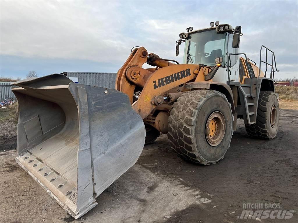 Liebherr L586 Kolové nakladače
