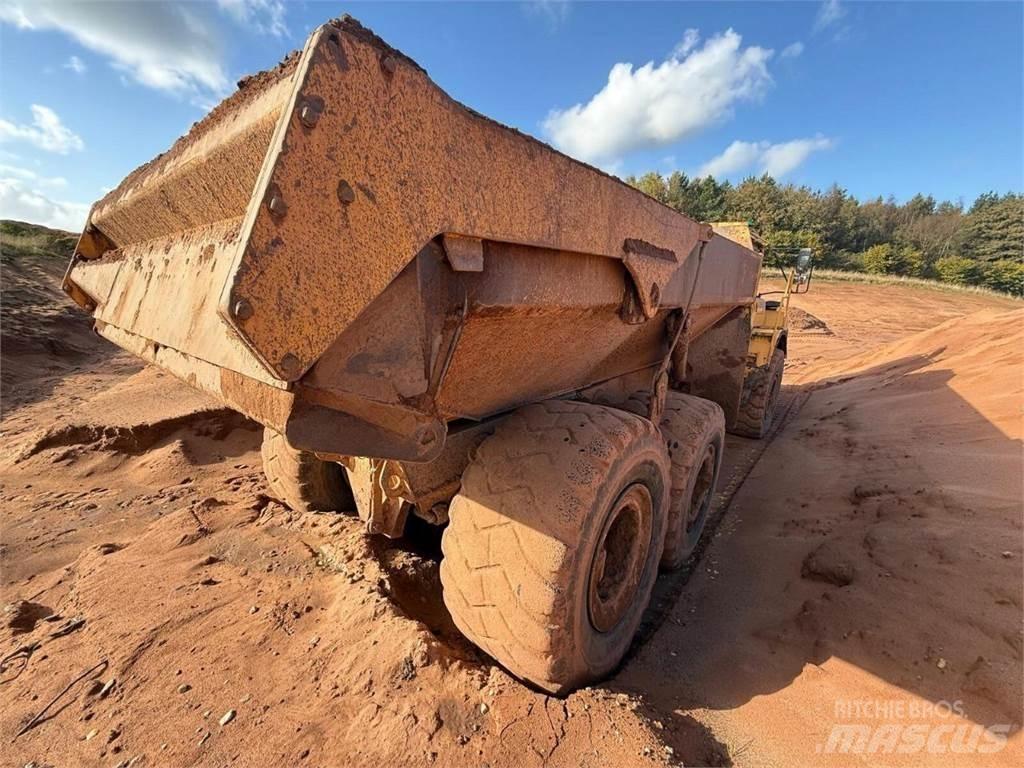 Volvo A25D Kloubové dempry
