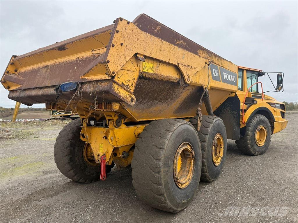 Volvo A25G Kloubové dempry