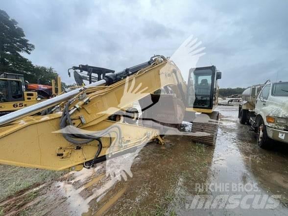 CAT 320 Pásová rýpadla