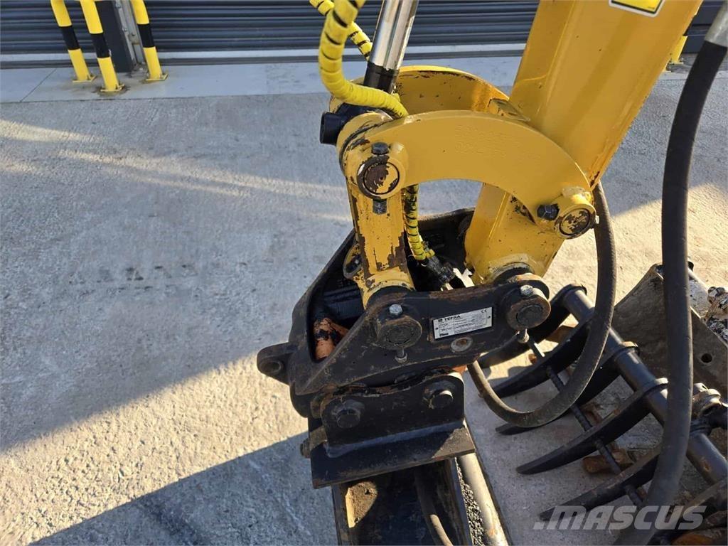 CAT 301.6 Mini rýpadla < 7t