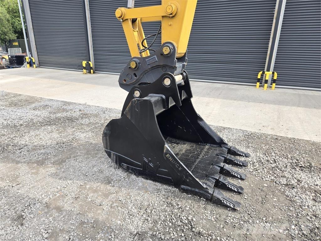 CAT 320GC Midi rýpadla 7t - 12t