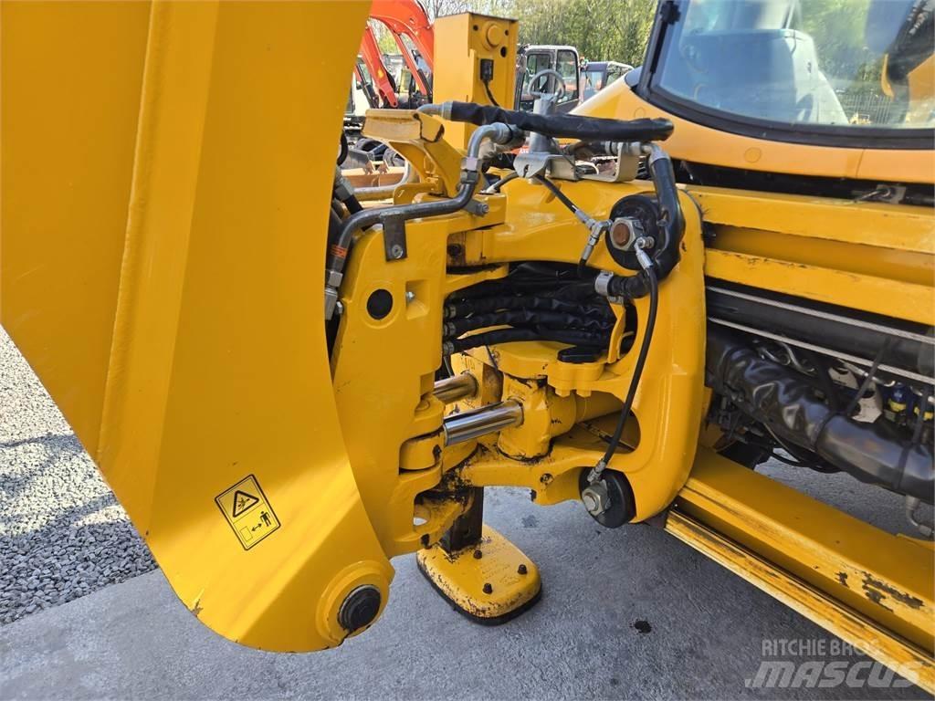 JCB 3CX Rýpadlo-nakladače