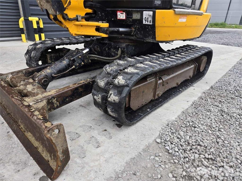 JCB 8026 Mini rýpadla < 7t