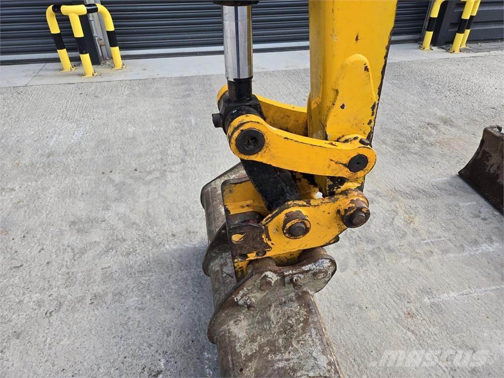 JCB 8030 Mini rýpadla < 7t